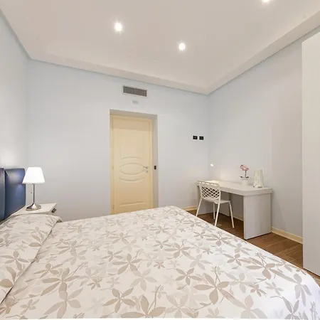 Duomo تْشيفالو