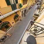 Duomo 公寓 切法卢